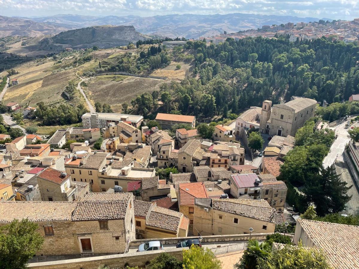 La Casa Della Nonna Lägenhet Cammarata Exteriör bild