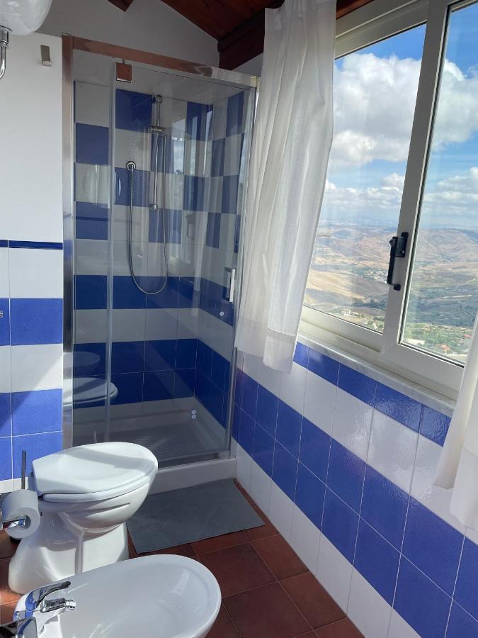 La Casa Della Nonna Lägenhet Cammarata Exteriör bild