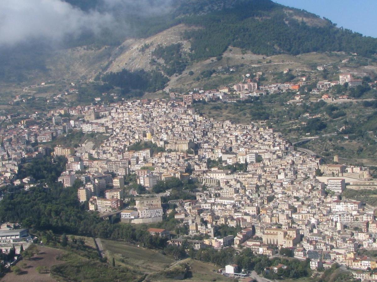 La Casa Della Nonna Lägenhet Cammarata Exteriör bild