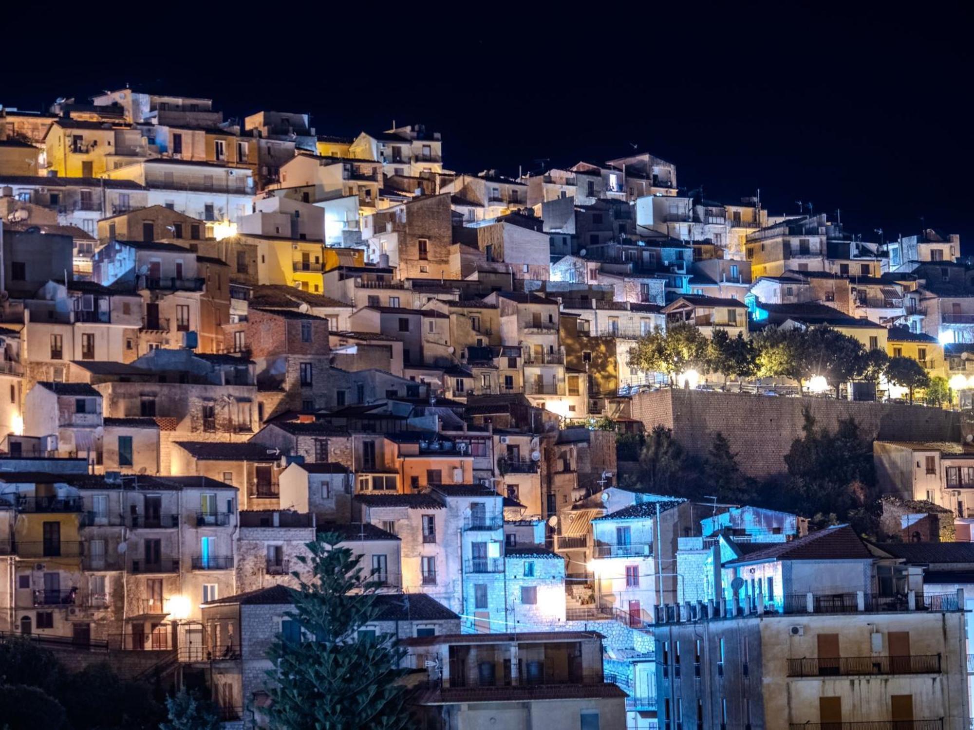La Casa Della Nonna Lägenhet Cammarata Exteriör bild